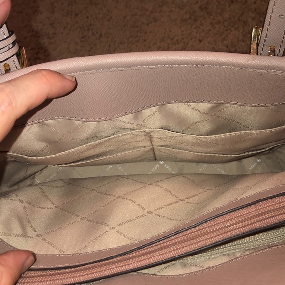 Michael Kors Handbag - Picture 8 of 16